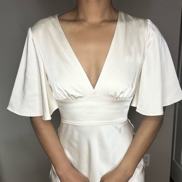 NWOT Anthropologie X Keepsake flutter sleeve column gown - Picture 7 of 7